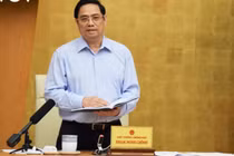 Thủ tướng: Rút gọn về mặt thủ tục hành chính với vaccine trong nước