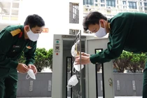 Sáng chế “độc” đánh bay vi khuẩn trên khẩu trang của nhà khoa học quân đội 