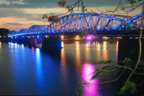 Chuyện cầu Trường Tiền với 3 lần bị sập và đổi nhầm tên Tràng Tiền 