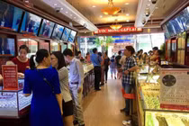 Giá vàng hôm nay 9/7: Bất ngờ giảm mạnh