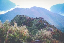 “Lạnh sống lưng” vách đá tử thần ở đỉnh Bạch Mộc Lương Tử