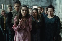 Vì sao nàng Fantine trong Những người khốn khổ bán tóc, bán răng?