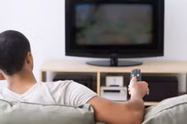 7 thói quen xấu khi sử dụng tivi cần bỏ ngay để tránh họa