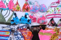 5 sai lầm biến bạn thành trò cười khi mặc bikini