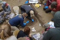 Người chết được chôn cất như thế nào trong kỷ băng hà?