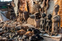 Cảnh tượng ghê rợn, ám ảnh ở chợ bùa ngải châu Phi