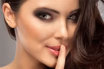 6 điều phụ nữ thông minh không bao giờ làm 