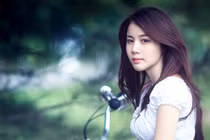 Hotgirl 9X tung ảnh chứng minh không phẫu thuật thẩm mỹ