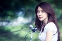 Hotgirl 9X tung ảnh chứng minh không phẫu thuật thẩm mỹ