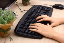 Mách bạn vài “chiêu” khi mua bàn phím máy tính