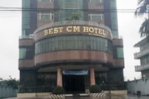 Đột nhập khách sạn “khủng” của Việt kiều bị tố mua dâm