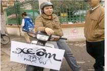 Ảnh hài hước không tưởng với cách quảng cáo xe ôm