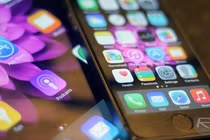 Cú lột xác ngoạn mục của iOS 8 so với iOS 7