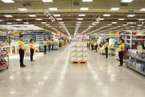 Ông chủ siêu thị Hàn Quốc vừa đổ bộ Sài Gòn giàu cỡ nào?