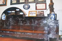 Giật mình đồ "dị" đắt tiền trong nhà đại gia Hà Nội