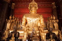 Luang Prabang, thành phố của những ngôi chùa vàng linh thiêng