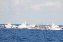 Tàu TQ "dàn trận" thành từng nhóm ngăn cản tàu VN