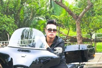 Choáng váng những tay chơi mô tô khủng ở Việt Nam