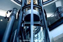 Kinh ngạc thang máy lên 95 tầng mất 43 giây