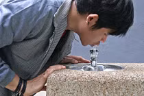 Trước Hà Nội, nơi nào đã có cột nước uống công cộng?