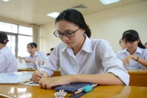 Thi THPT quốc gia 2017: Lo nhất khâu in sao đề, coi thi