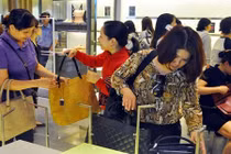 Top điểm săn hàng giảm giá Black Friday cực chuẩn ở Hà Nội