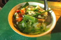 Bí mật của quán phở 20 năm tuổi giá rẻ nhất HN