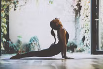 Thảm tập Yoga khiến phụ nữ bị vô sinh?