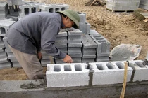 Gạch xi măng cốt liệu: cân nhắc gì trước khi sử dụng?