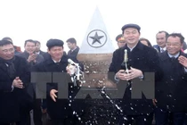 Chủ tịch nước Trần Đại Quang dự lễ thượng cờ trên đỉnh Fansipan