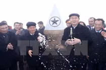 Chủ tịch nước Trần Đại Quang dự lễ thượng cờ trên đỉnh Fansipan