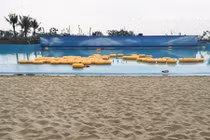 Cảnh đìu hiu tại bãi biển nhân tạo Tuần Châu vừa khai trương đã đóng cửa