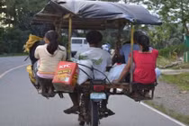 Thượng đế cũng phải cười với loạt ảnh hài giao thông Việt