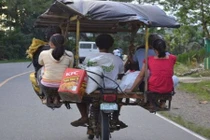 Thượng đế cũng phải cười với loạt ảnh hài giao thông Việt