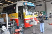 Kỷ luật hàng loạt đăng kiểm viên "cho qua" xe cũ nát 