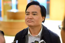 Bộ trưởng GD&ĐT nói gì về việc điều giáo viên đi tiếp khách?