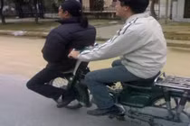 Cạn lời với những pha đi đường bá đạo ở Việt Nam