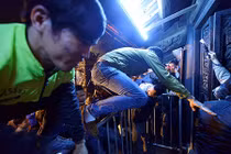 Ngán ngẩm những hình ảnh phản cảm tại mùa lễ hội đầu năm