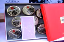 Tận mục bánh trung thu đại gia giá choáng váng ở Hà Nội