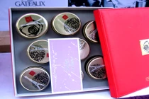 Tận mục bánh trung thu đại gia giá choáng váng ở Hà Nội