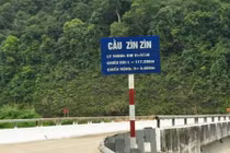 Cười vỡ bụng với 12 cây cầu Việt Nam có tên siêu độc 