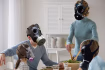 Khí độc âm thầm gây bệnh trong nhà mọi người