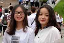 Ngắm nét xinh tươi, trong sáng của nữ sinh thi THPT Quốc gia 2017