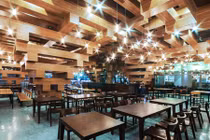 Nhà hàng kỳ dị Hà Nội gây sốc báo ngoại