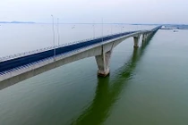 Sai sót kỹ thuật cầu vượt biển dài nhất Việt Nam nguy hiểm không?