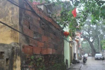 Khiếp vía với nhà xây bằng tiểu quách đựng xương cốt