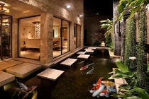 Mát rượi mùa hè với hồ nước phong thủy trong nhà