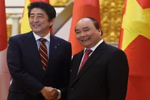 Ảnh: Lễ đón Thủ tướng Nhật Bản Shinzo Abe tới thăm Việt Nam