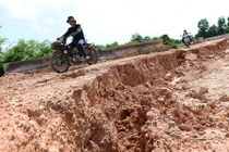 Sạt lở bờ sông Sài Gòn đang ở mức phải kêu cứu