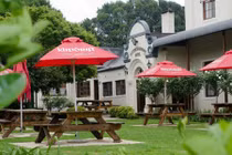 Những nhà hàng có ma đáng sợ nhất thế giới